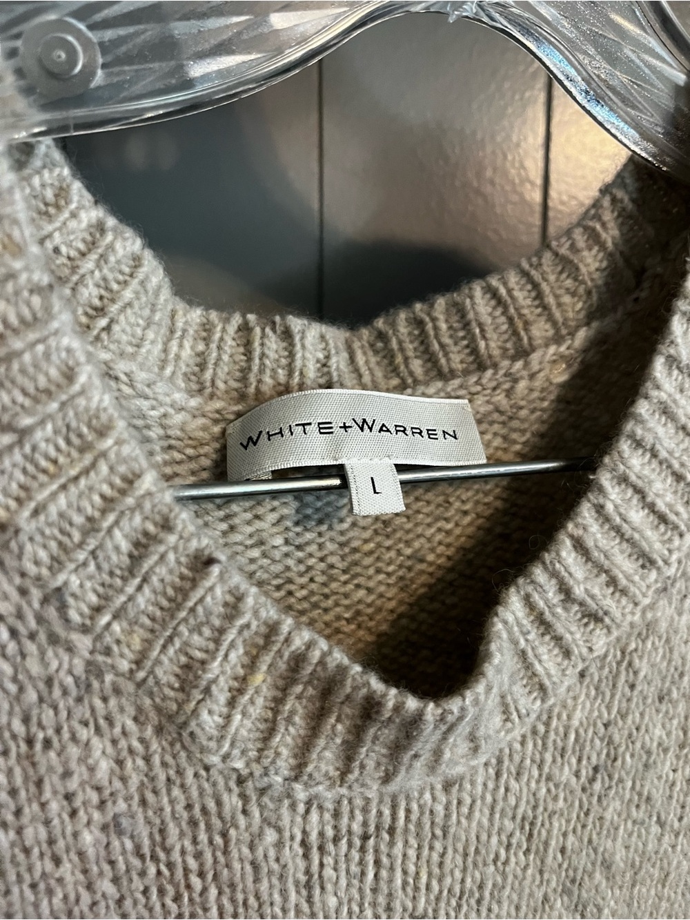 White + Warren 100% cashmere tank top sweater with asymmetrical hem - Picture 2 of 5